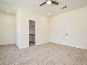 90 Burress Street A, Houston TX 77022