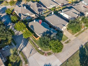 16726 Aliana Lakes Court, Richmond TX 77407