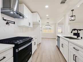 5718 Longforest Drive, Houston TX 77088