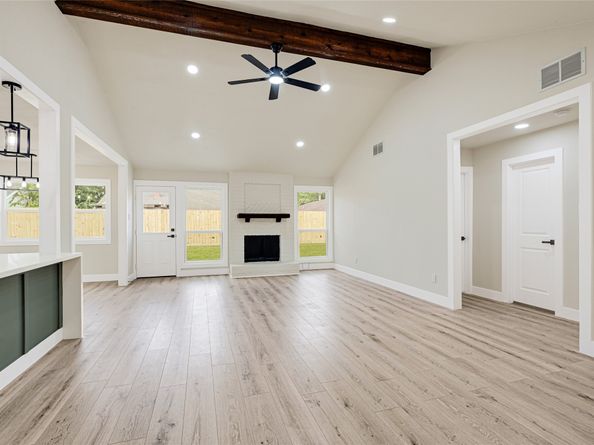 5718 Longforest Drive, Houston TX 77088