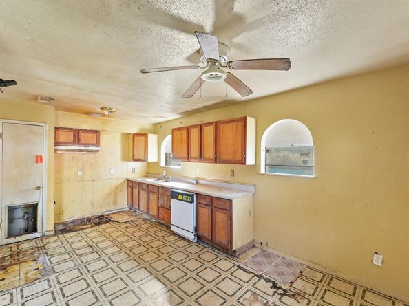 9409 Kentshire Drive, Houston TX 77078