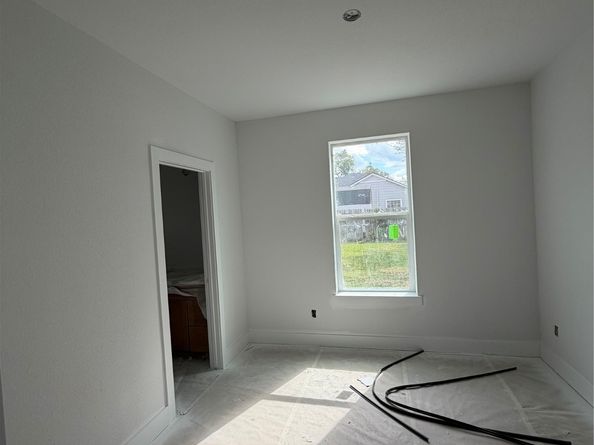 2711 Berry Street, Houston TX 77004