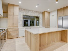 6426 Schiller Street, Houston TX 77055