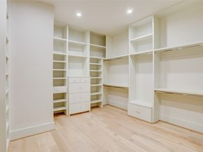 6426 Schiller Street, Houston TX 77055