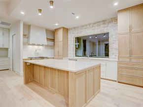 6426 Schiller Street, Houston TX 77055