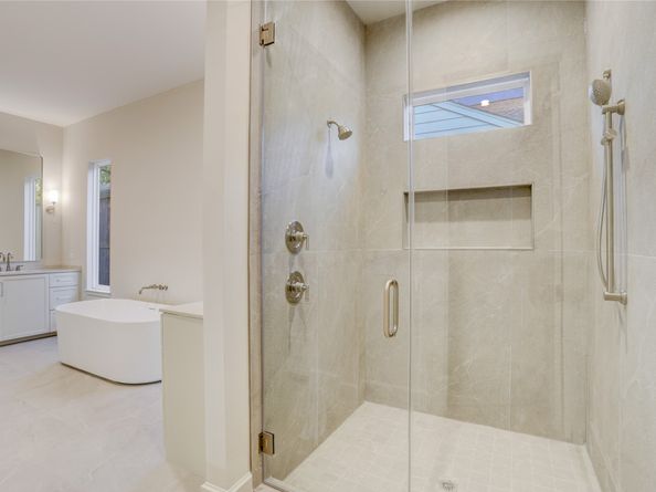 6426 Schiller Street, Houston TX 77055