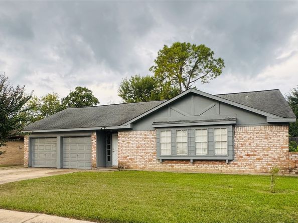 11518 Larkdale Drive, Houston TX 77099