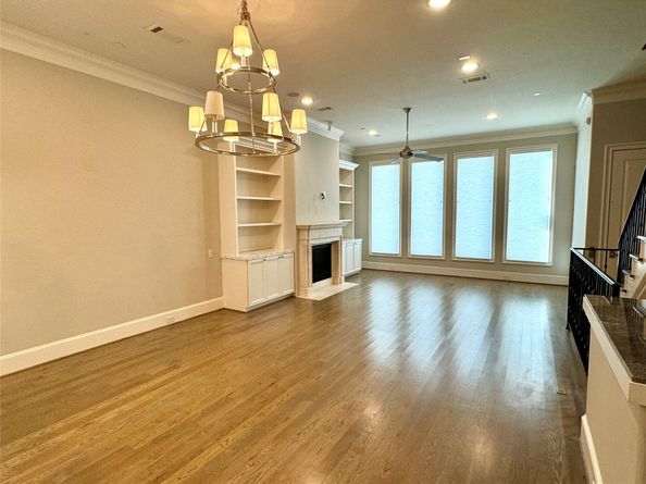 5327 Paseo Caceres Drive, Houston TX 77007