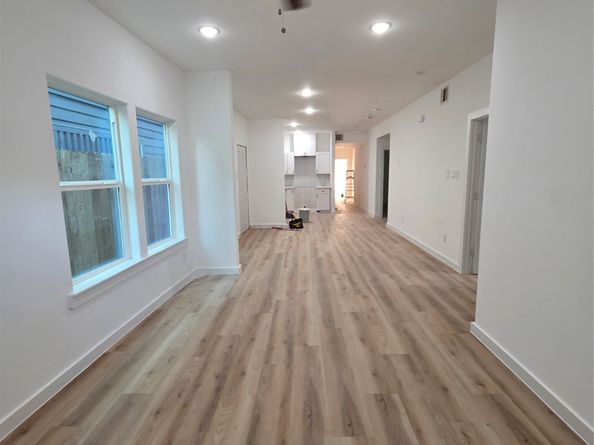 9316 Sundown Drive, Houston TX 77016