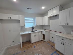9316 Sundown Drive, Houston TX 77016