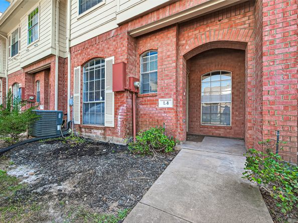 2710 Grant Lake Boulevard L8, Sugar Land TX 77479