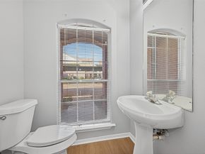 2710 Grant Lake Boulevard L8, Sugar Land TX 77479