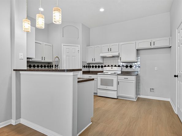 2710 Grant Lake Boulevard L8, Sugar Land TX 77479