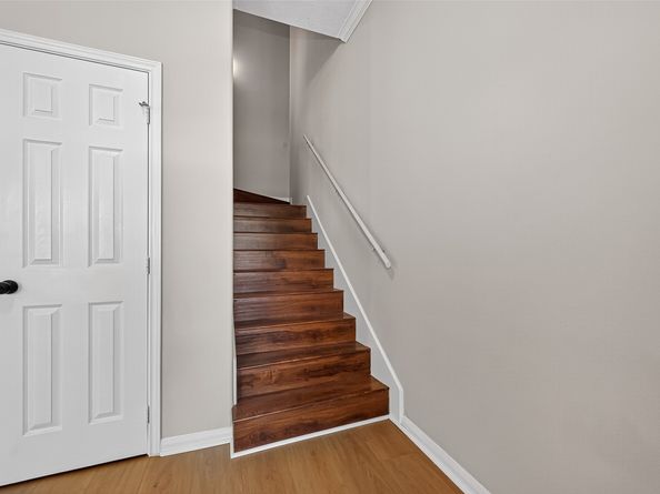 2710 Grant Lake Boulevard L8, Sugar Land TX 77479