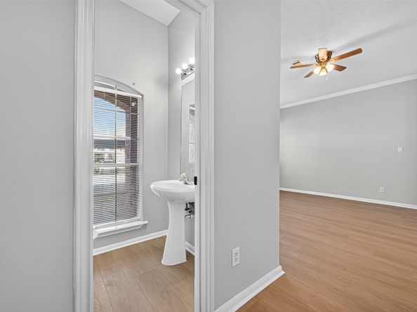 2710 Grant Lake Boulevard L8, Sugar Land TX 77479