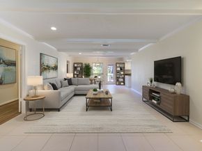 10922 Hillcroft Avenue, Houston TX 77096