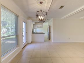 10922 Hillcroft Avenue, Houston TX 77096