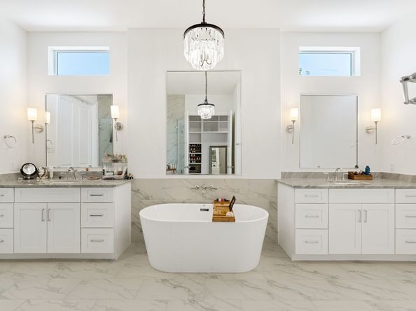 531 W 27th Street, Houston TX 77008