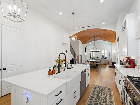 531 W 27th Street, Houston TX 77008