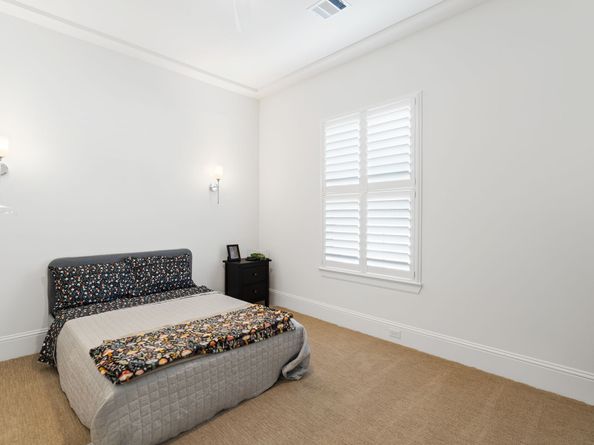 531 W 27th Street, Houston TX 77008