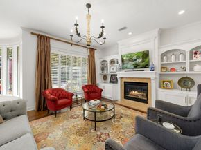 31 Lenox Hill Court, The Woodlands TX 77382