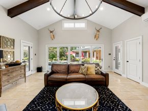 31 Lenox Hill Court, The Woodlands TX 77382