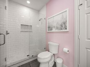 31 Lenox Hill Court, The Woodlands TX 77382