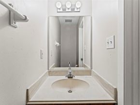 534 Shady Dale Drive, Stafford TX 77477