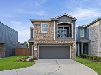 2207 Harmony Point Lane