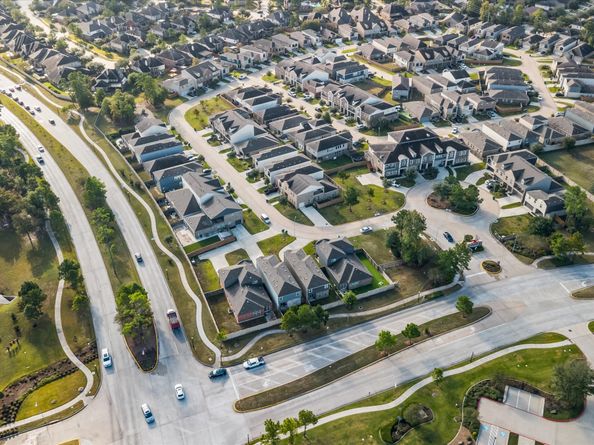 2207 Harmony Point Lane, Spring TX 77386