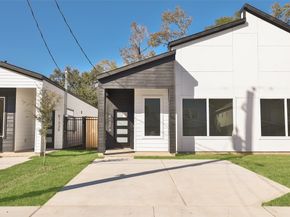 8137 Cabot Street A/B, Houston TX 77078