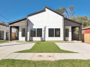 8137 Cabot Street A/B, Houston TX 77078