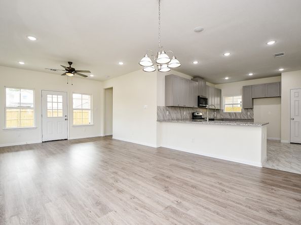 2811 Bowlin Leaf Lane, Houston TX 77014