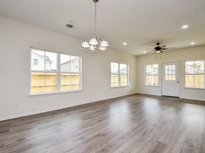 2811 Bowlin Leaf Lane, Houston TX 77014