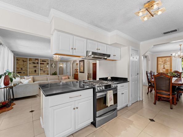 10807 Chimney Rock Road, Houston TX 77096