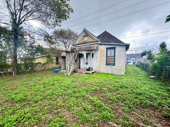 2809 Engelke Street, Houston TX 77003