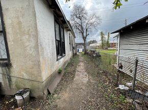 2809 Engelke Street, Houston TX 77003