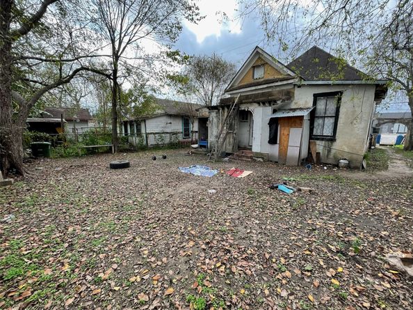 2809 Engelke Street, Houston TX 77003