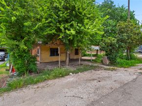 6202 Conley Street, Houston TX 77021