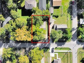 3206 Melbourne Street, Houston TX 77026