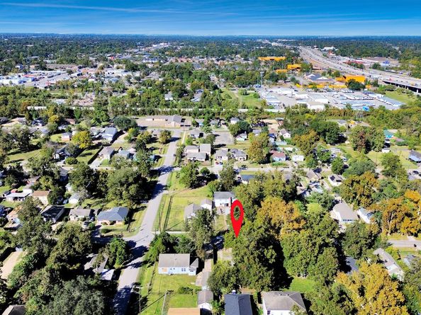 3206 Melbourne Street, Houston TX 77026