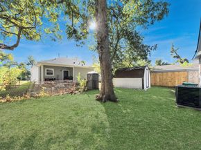 3206 Melbourne Street, Houston TX 77026