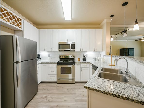 1711 Old Spanish Trail 137, Houston TX 77054