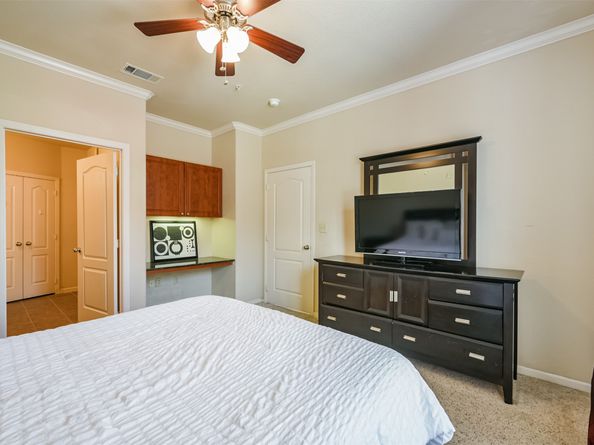 1711 Old Spanish Trail 137, Houston TX 77054