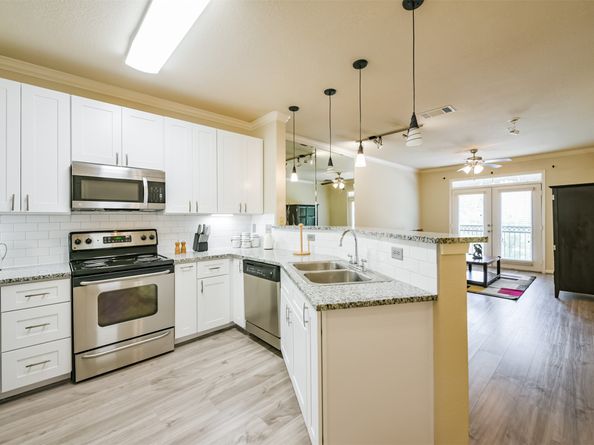 1711 Old Spanish Trail 137, Houston TX 77054