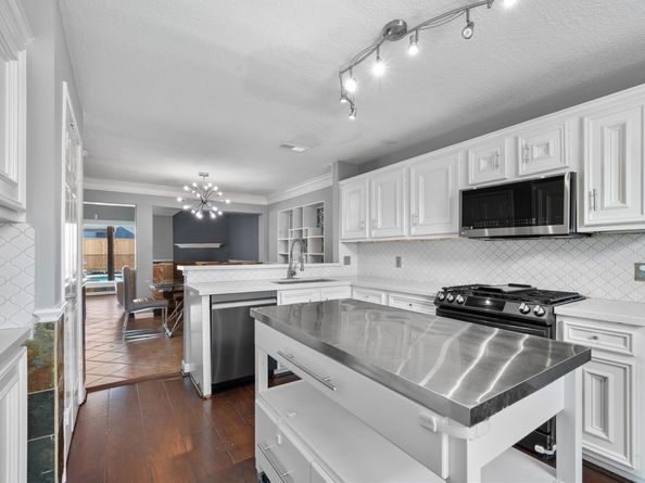 21450 Park Post Lane, Katy TX 77450