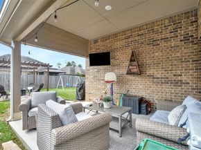 2611 Bright Rock Lane, Conroe TX 77304