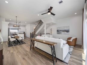 1941 Knoll Square Drive, Houston TX 77080