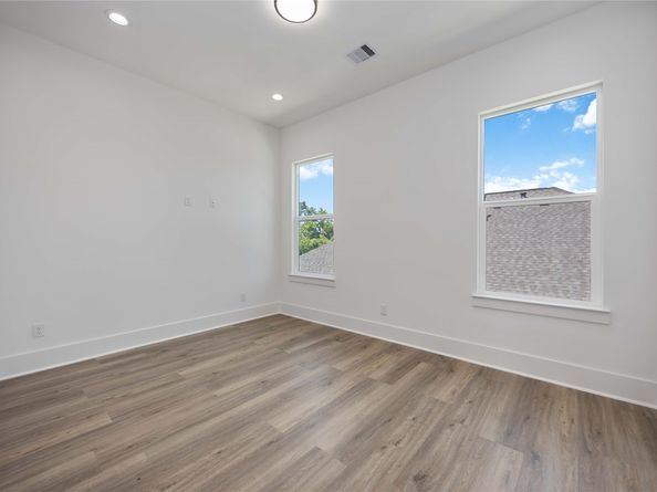 1941 Knoll Square Drive, Houston TX 77080