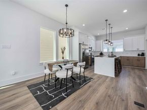 1941 Knoll Square Drive, Houston TX 77080